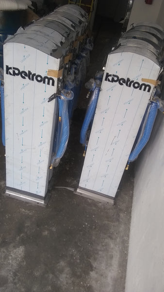 Dispensario KPETROM agua y aire tipo parquímetro en acero inoxidable con accesorios