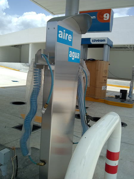 EMP-001, Dispensario agua y aire tipo parquímetro en acero inoxidable con accesorios